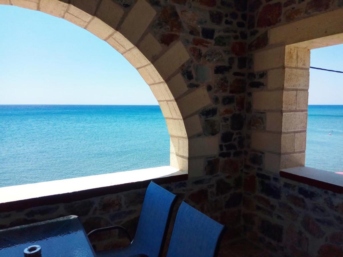 Zea Waves Apartments Kastri  Exterior foto